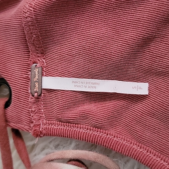 Free People Never Let You Go Ribbed Grommet Tie Back Peplum Spaghetti St… - Picture 7 of 9